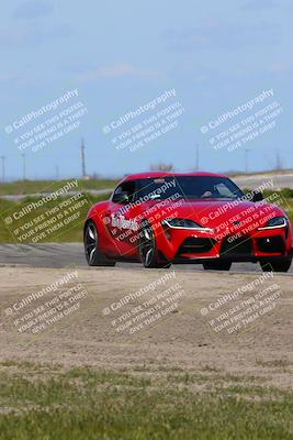 media/Apr-02-2023-Speed Ventures (Sun) [[5e759f4fdb]]/4-Yellow/session 2 Sunset/